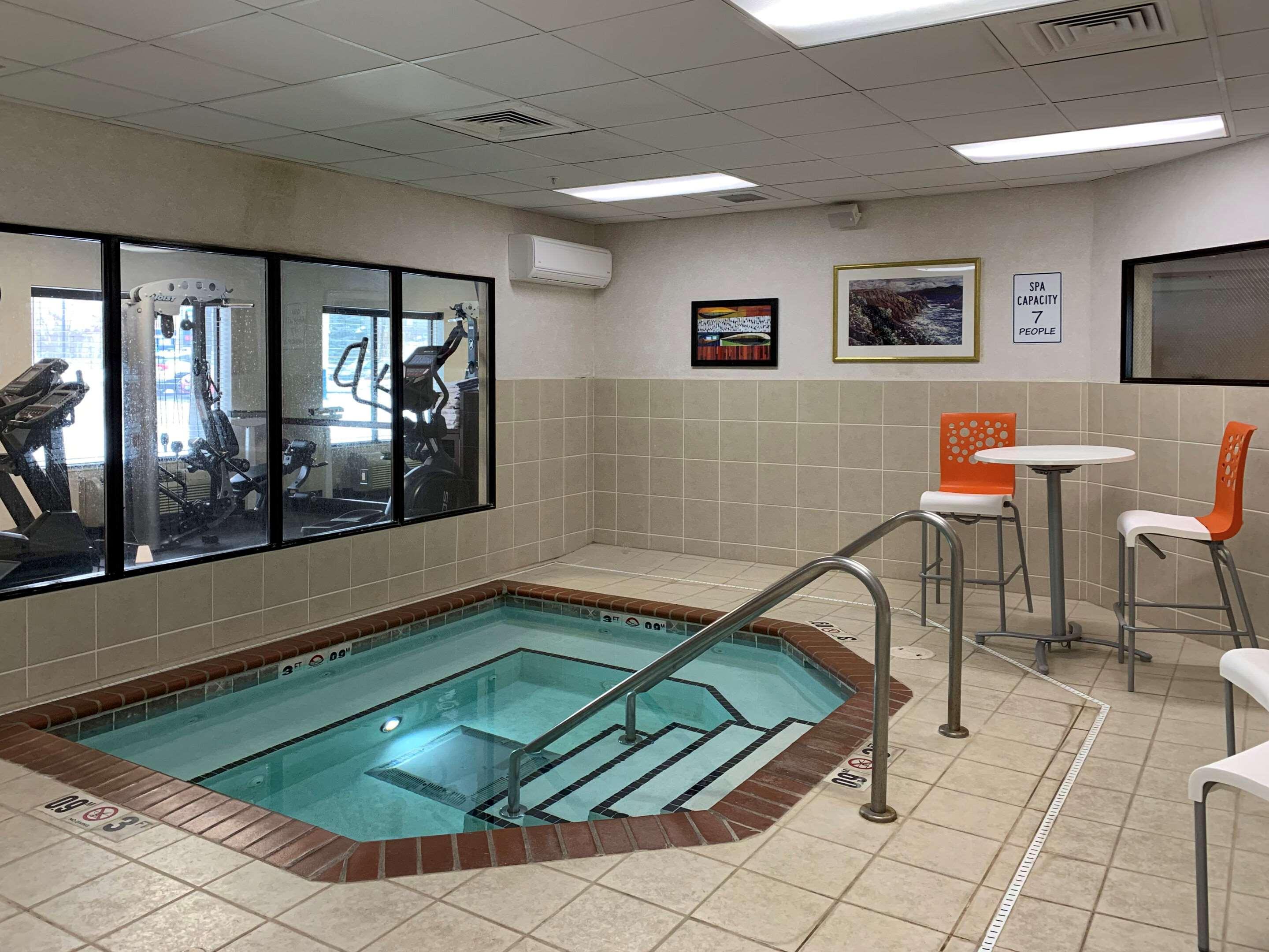 Comfort Inn Saint Paul East Oakdale Εξωτερικό φωτογραφία